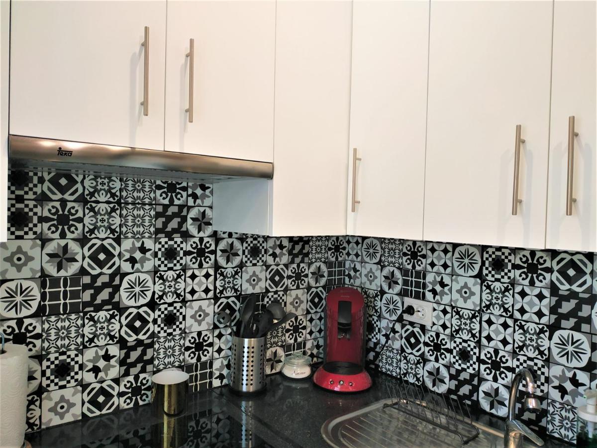 Andys Housing Madrid Rio Appartamento Esterno foto