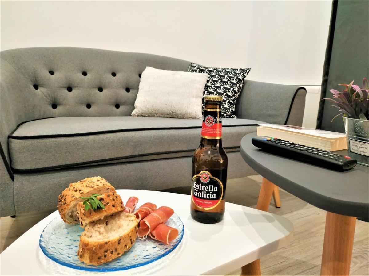 Andys Housing Madrid Rio Appartamento Esterno foto